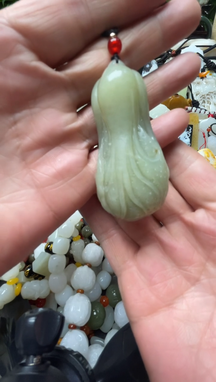 未镶嵌和田玉挂件挂件