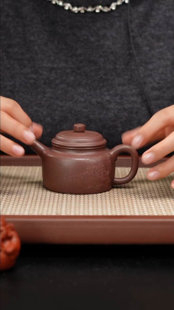 【闪购商品】紫砂茶壶全手工底曹清德钟刻绘140