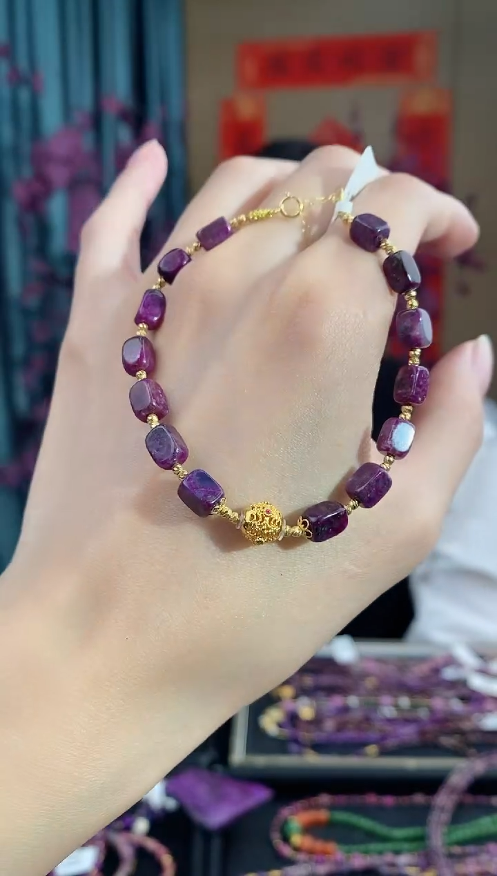 【闪购商品】苏纪石（舒俱来）手链18K金镶嵌804