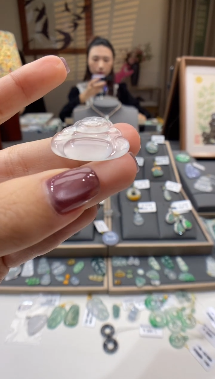 【闪购商品】翡翠颈饰未镶嵌佛公