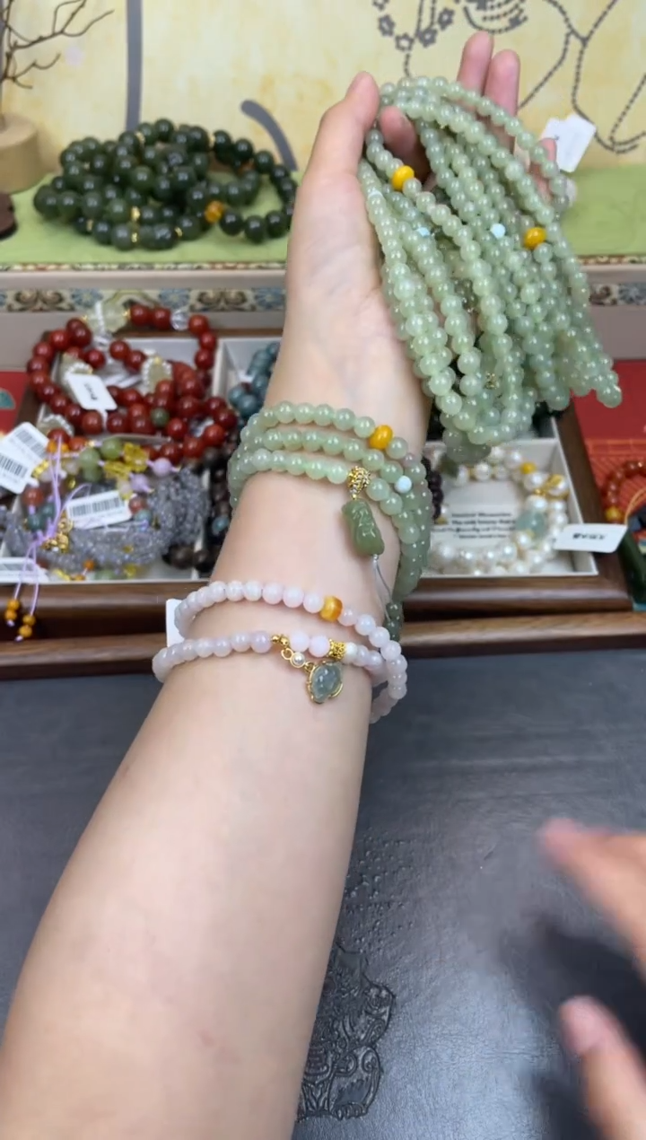 手饰和田玉未镶嵌357