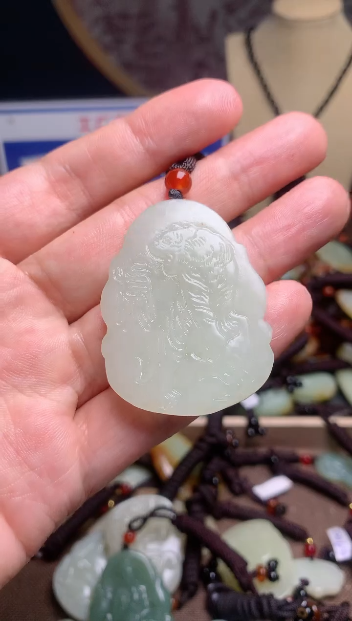 【闪购商品】和田玉颈饰未镶嵌1