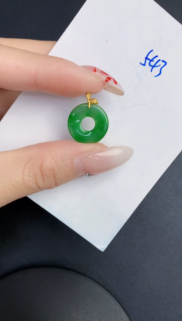 【闪购商品】翡翠颈饰18K金镶嵌00000000000