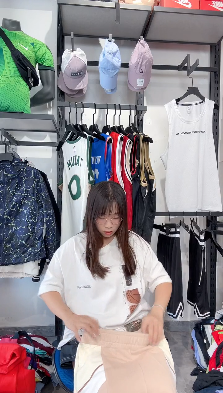 1208编码 瑕疵款以直播间过款为准 尺码