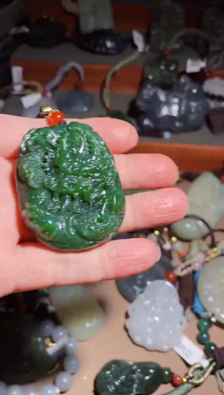 【闪购商品】和田玉颈饰未镶嵌拍一发一