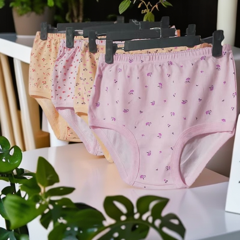 妈妈中老年高腰短裤印花宽松抑菌短裤亲肤老年人加肥柔软女士