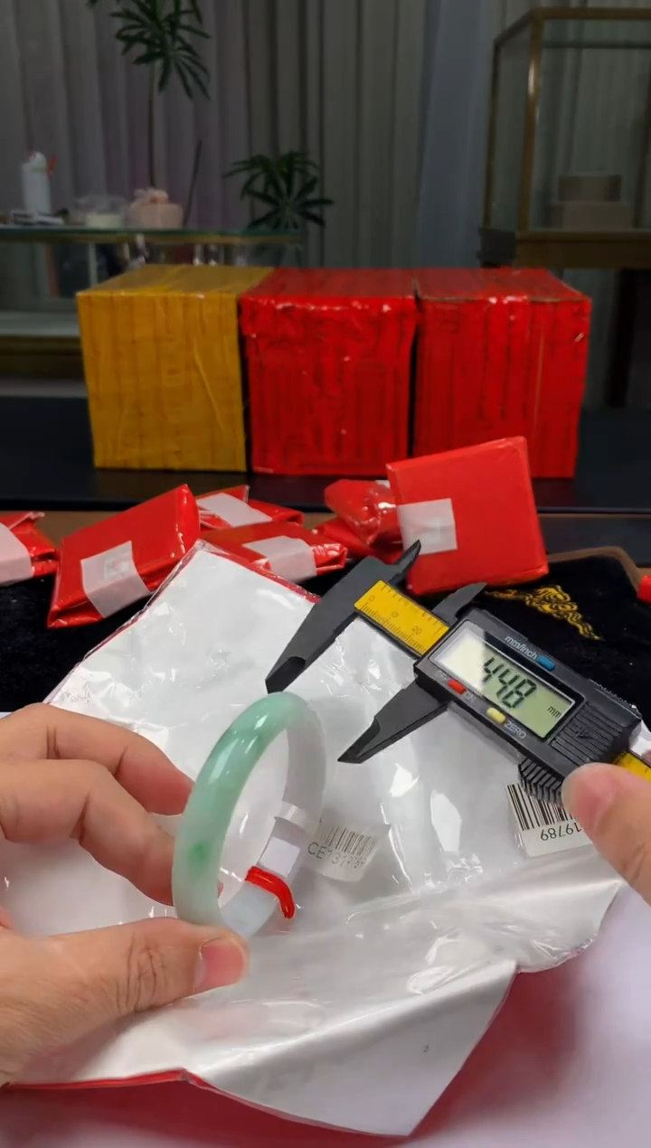 未镶嵌定制翡翠5087毛货不退不换 57-58