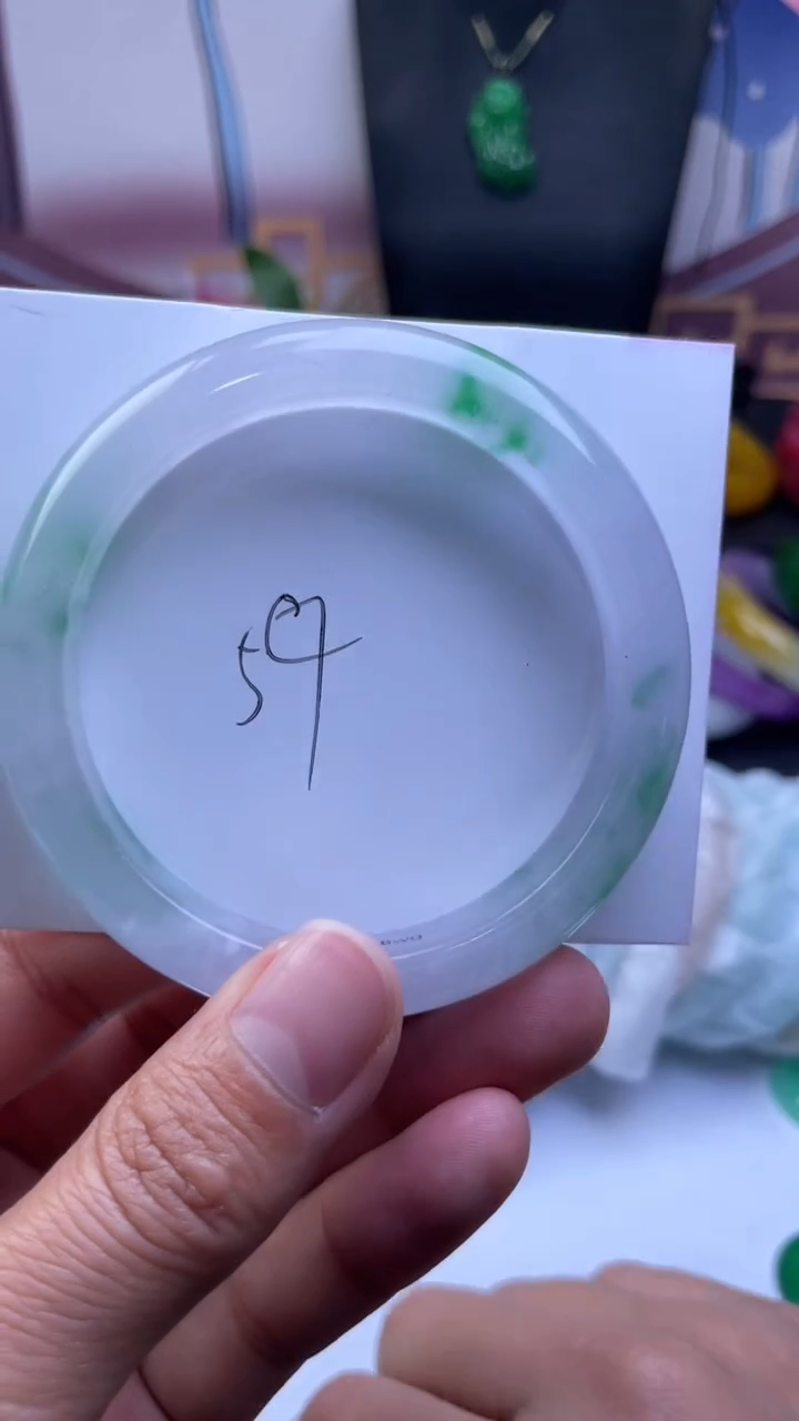 非金属仿水晶手镯