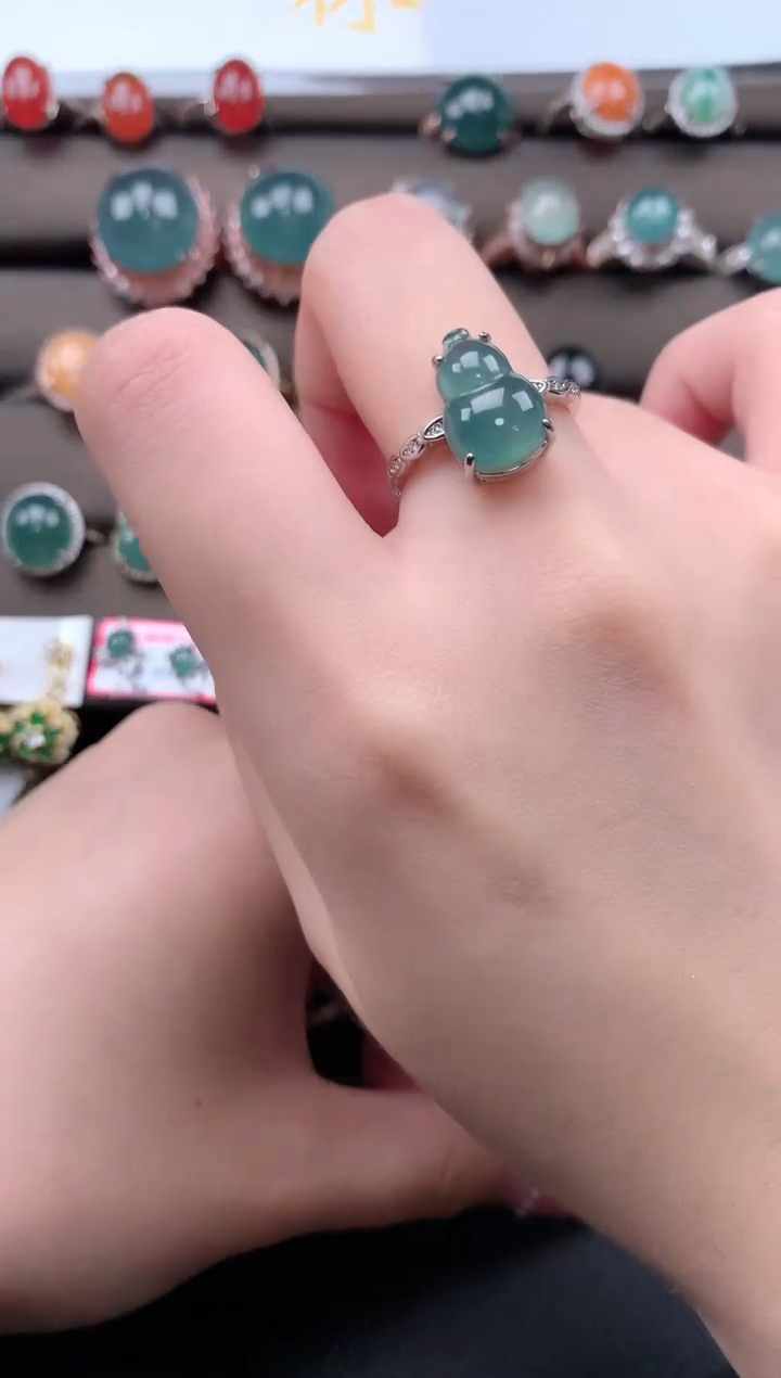 【闪购商品】翡翠戒指银S925镶嵌5124124