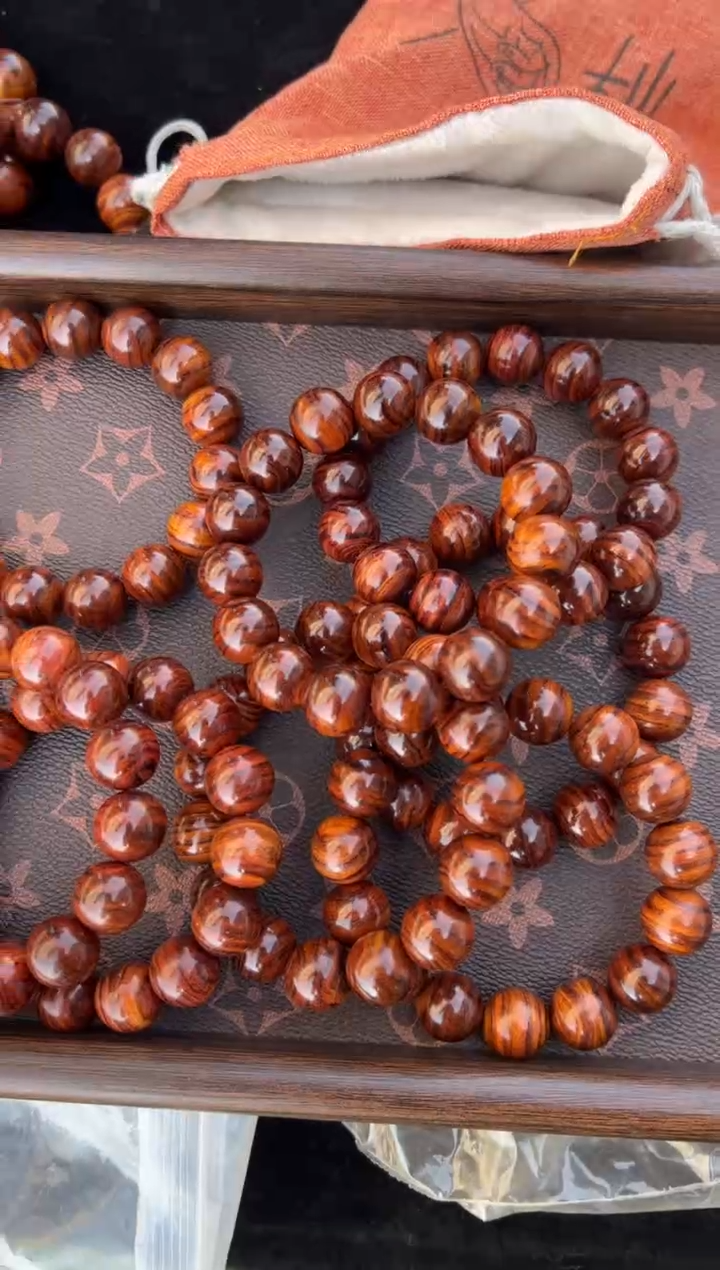 黄花梨/降香黄檀A006海南黄花梨1.5圆珠手串118多样性发一