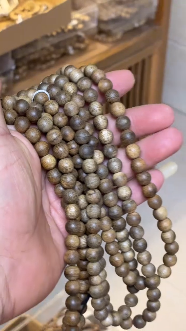 沉香手串 文莱圆珠长串0.9多样性发其一