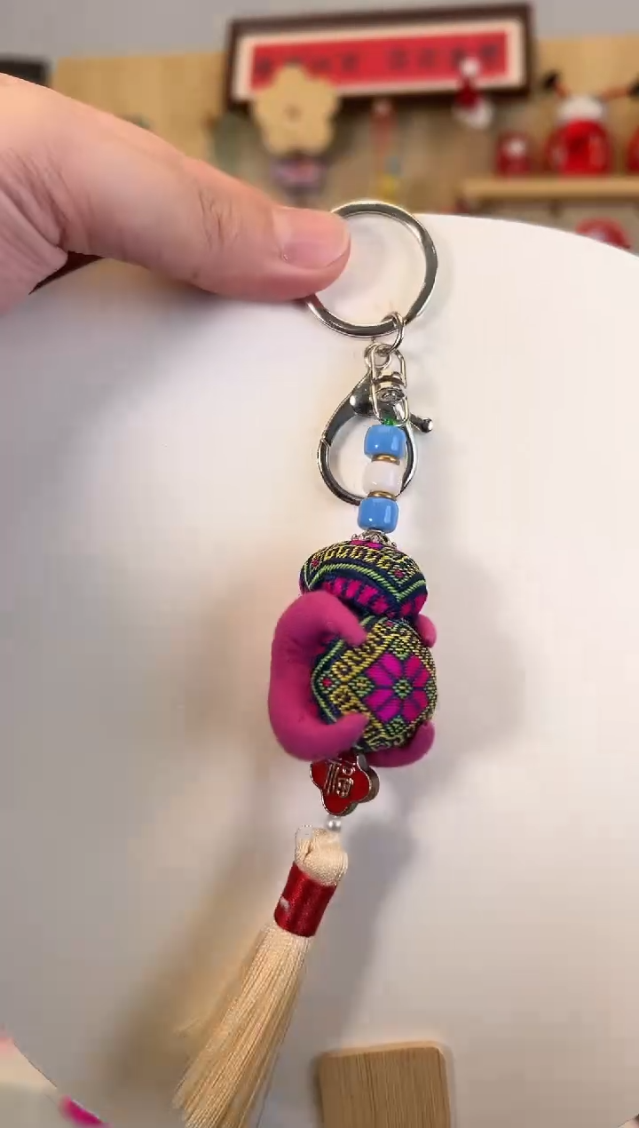 纯手工制品钥匙扣麽乜