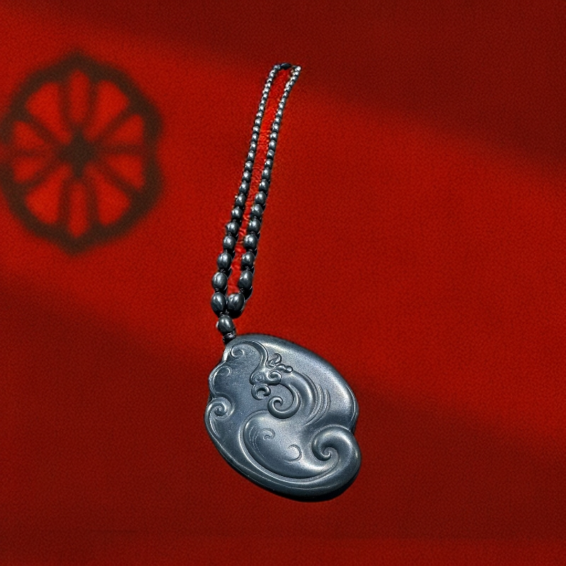 A 云彩墨青玉和田玉且末料项链吊坠50g