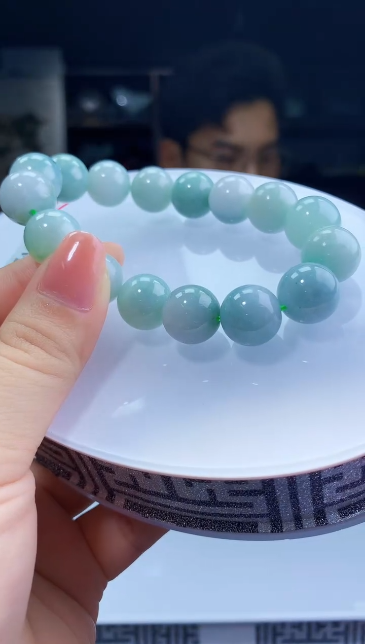 翡翠未镶嵌颈饰翡翠A货