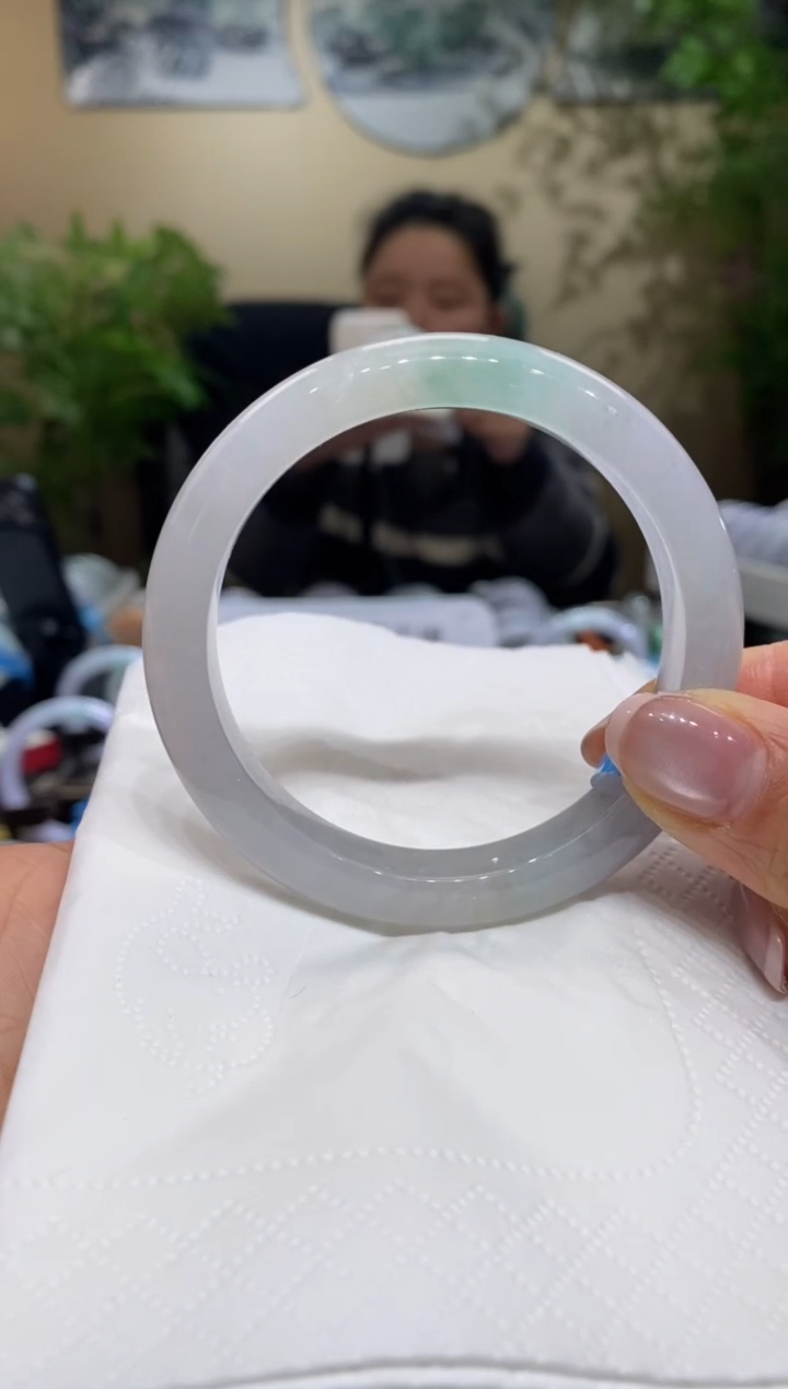 【闪购商品】翡翠手镯未镶嵌翡翠