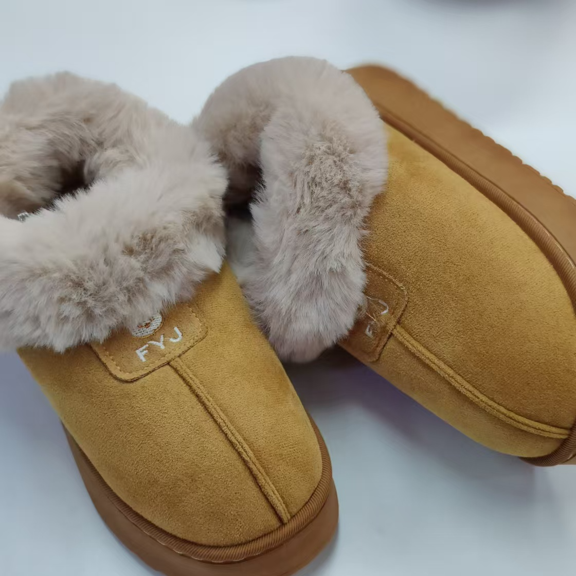 冬季加绒加厚增高厚底雪地靴