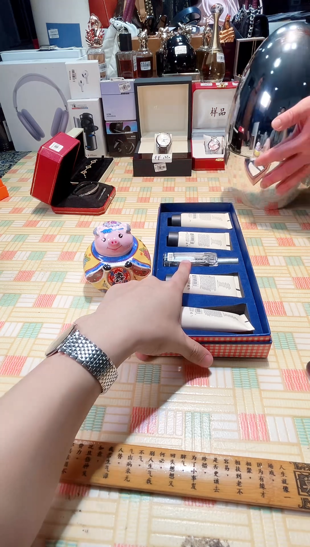 瓷片瓷器 库房到期 全部地板价@@1