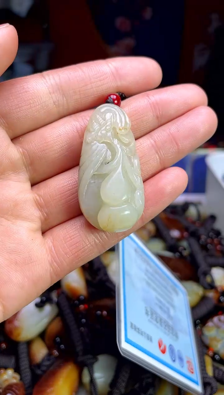 【闪购商品】和田玉颈饰未镶嵌1