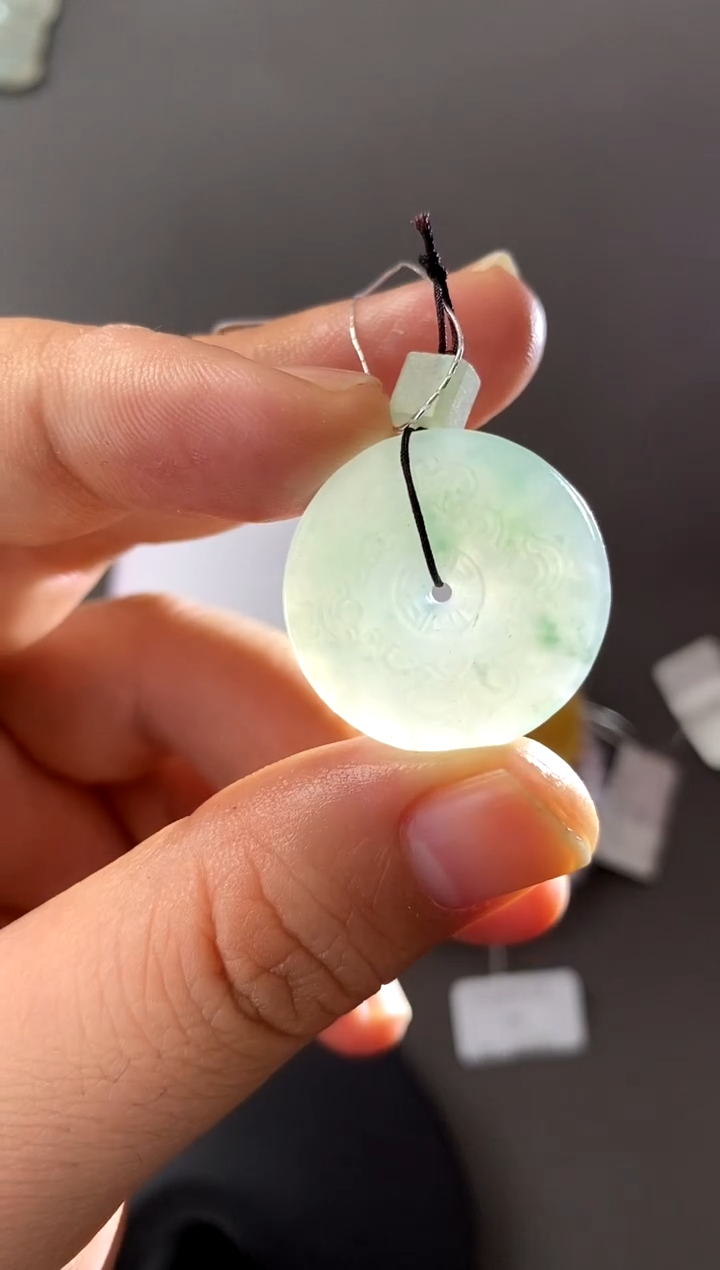 【闪购商品】定制翡翠未镶嵌扣子