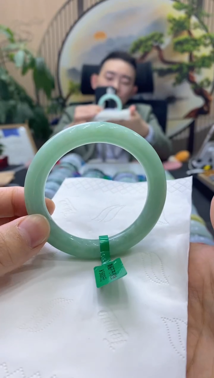 【闪购商品】翡翠手镯未镶嵌0000015893