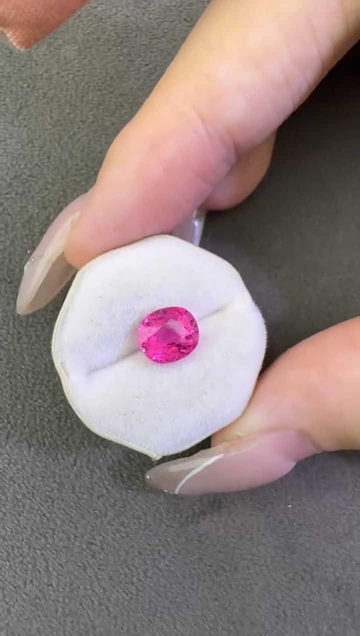 未镶嵌珠宝半成品碧玺1.4ct