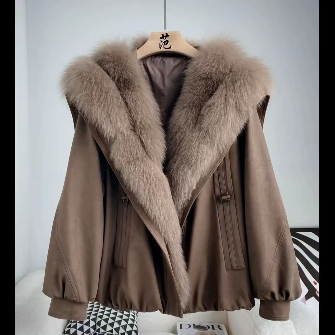 时尚气质大毛领短款夹棉外套女2025冬季新款洋气显瘦外套