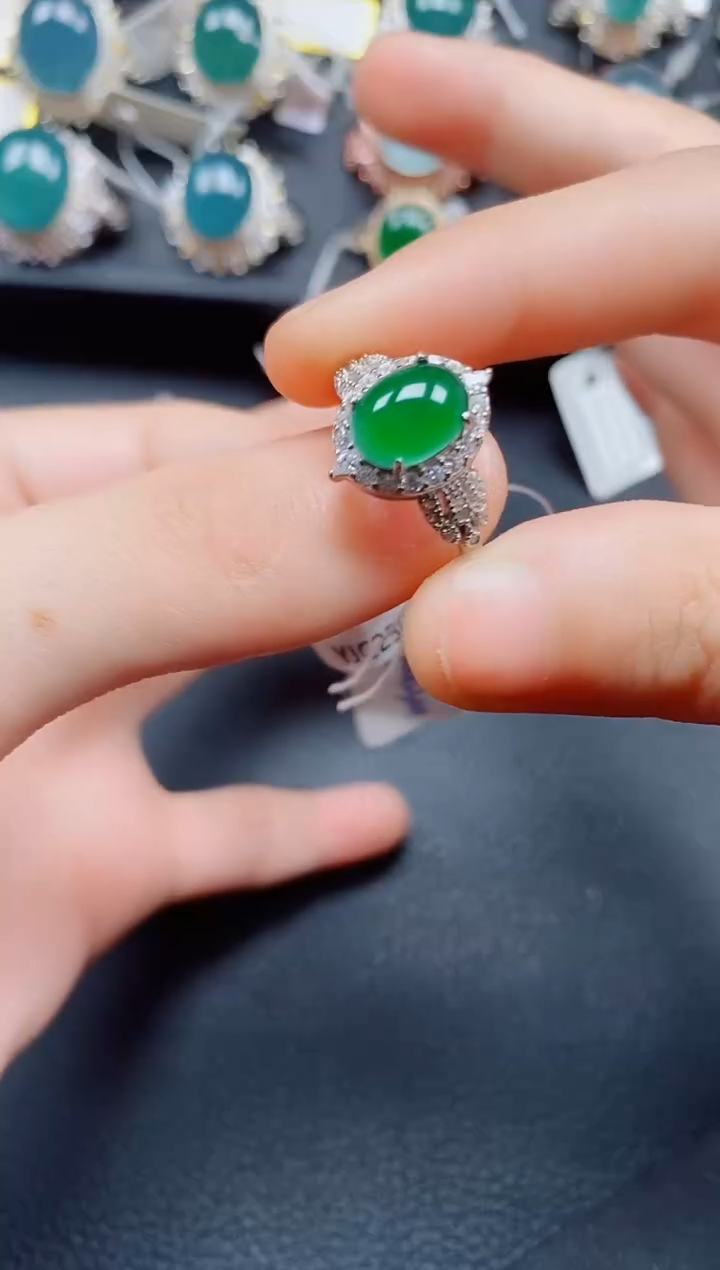 翡翠银S925镶嵌戒指翡翠