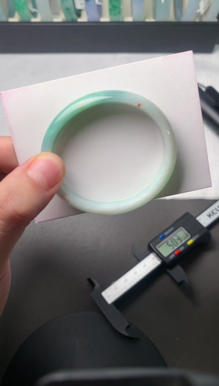 【闪购商品】翡翠手镯（贵妃镯）未镶嵌522.3*10.8*6.1