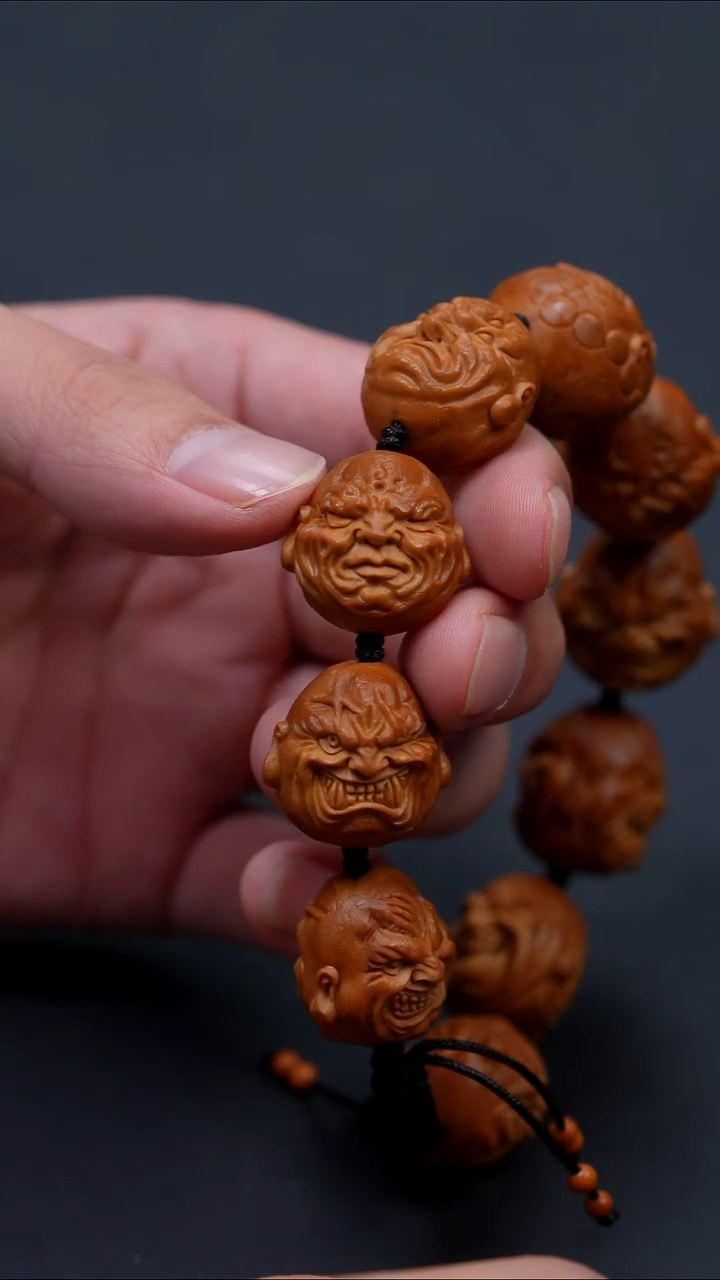 橄榄核吊坠双面皮肤纹恶僧