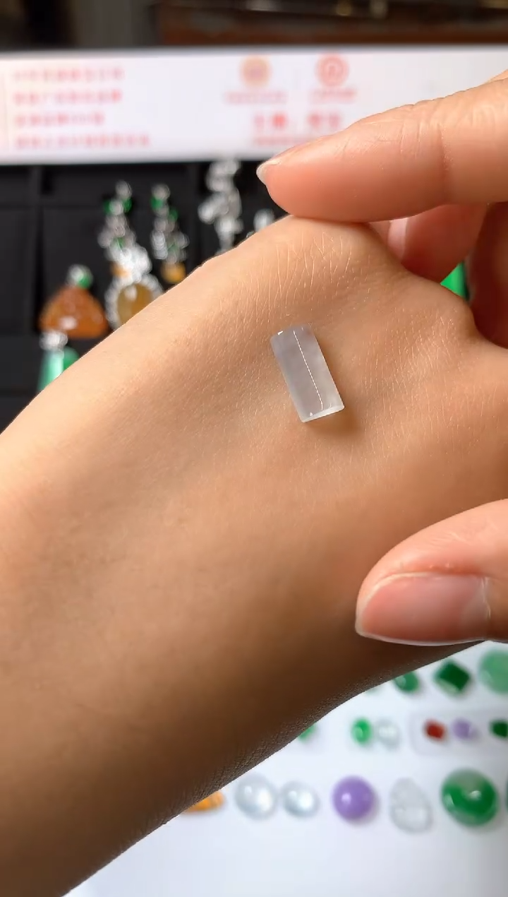 未镶嵌定制翡翠裸石（镶嵌定制）