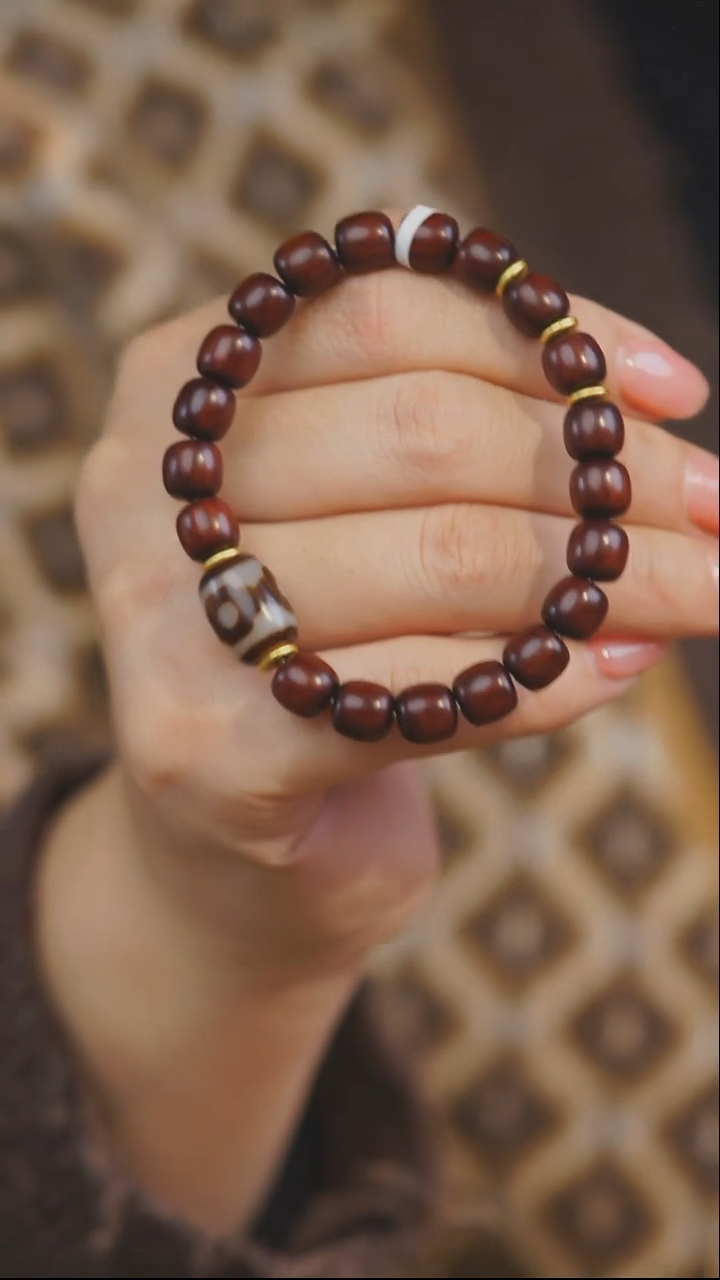 【闪购商品】玛瑙/玉髓手串未镶嵌多样性发其一