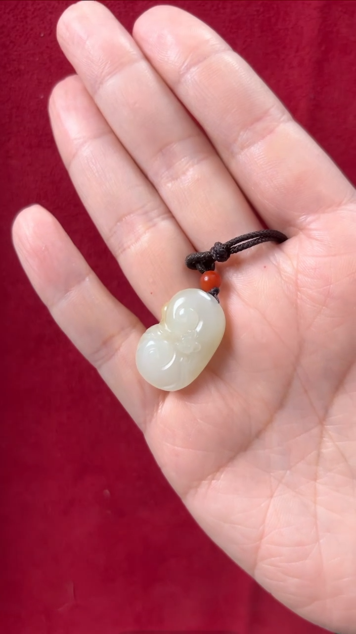 【闪购商品】和田玉挂件未镶嵌蝠如意