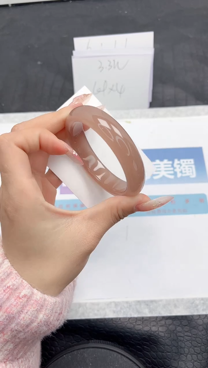 【闪购商品】石英质玉手镯未镶嵌L415-54.8