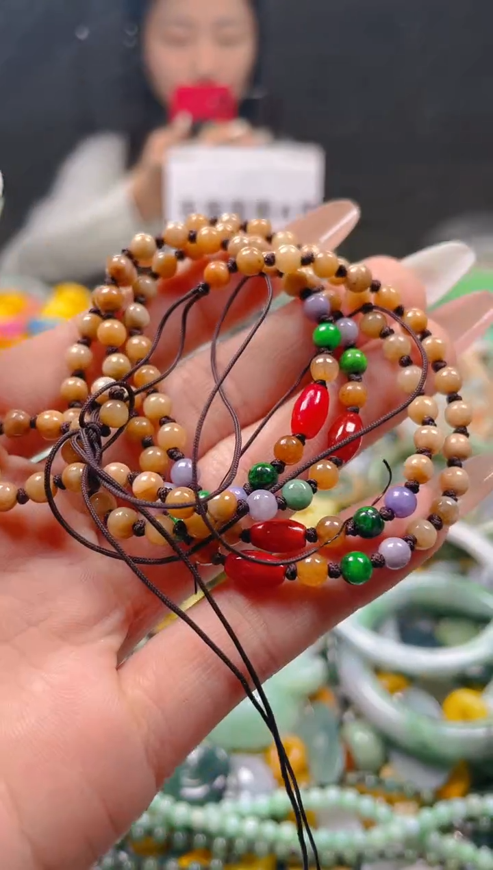 【闪购商品】翡翠颈饰未镶嵌4-5MM/P/翡翠A货一图一物