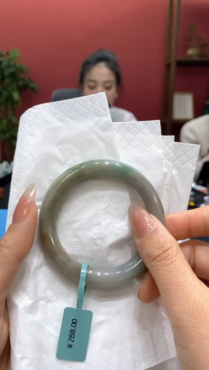 翡翠手镯未镶嵌00008408