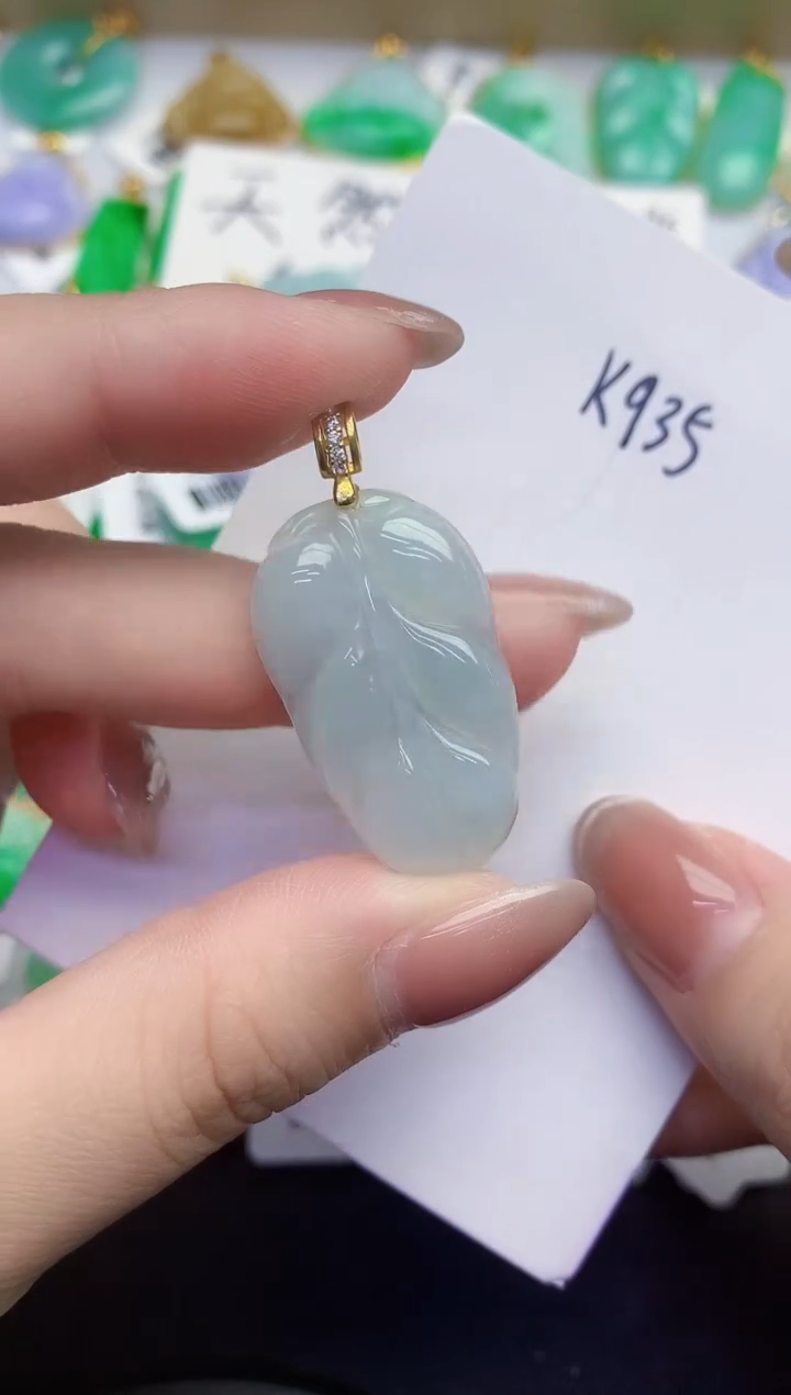 颈饰未镶嵌翡翠缅甸天然翡翠A货