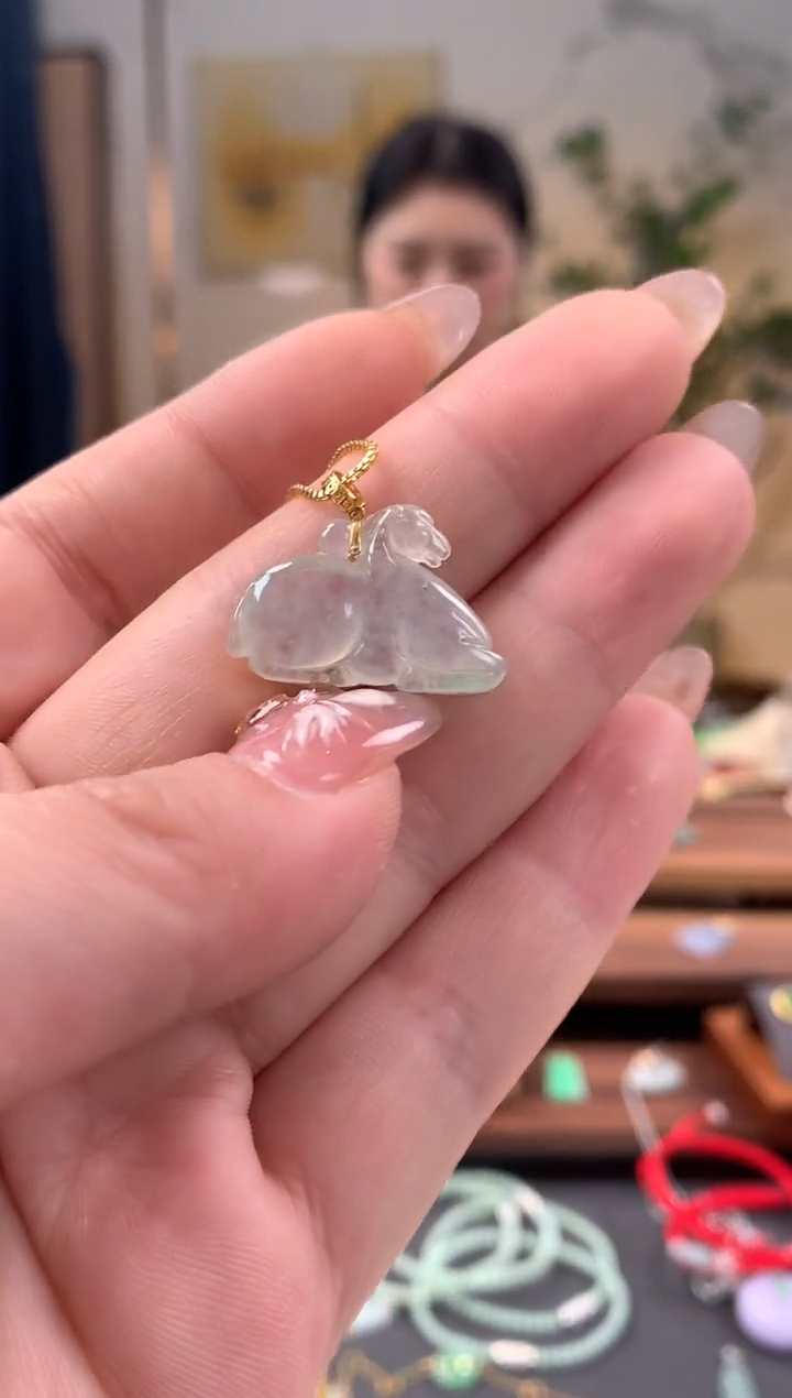 【闪购商品】翡翠吊坠(不含链)18K金镶嵌唐马