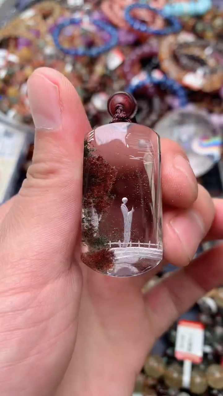 【闪购商品】水晶吊坠(赠链)未镶嵌天然128