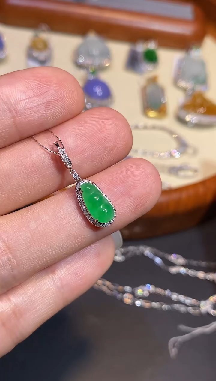 【闪购商品】翡翠18K金镶嵌吊坠(不含链)吊坠