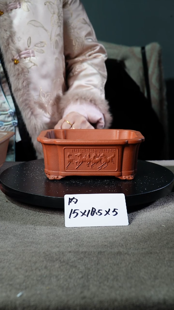 宜兴紫砂小花盆盆