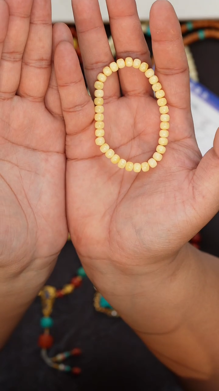 【闪购商品】蜜蜡裸石未镶嵌蜜蜡手串