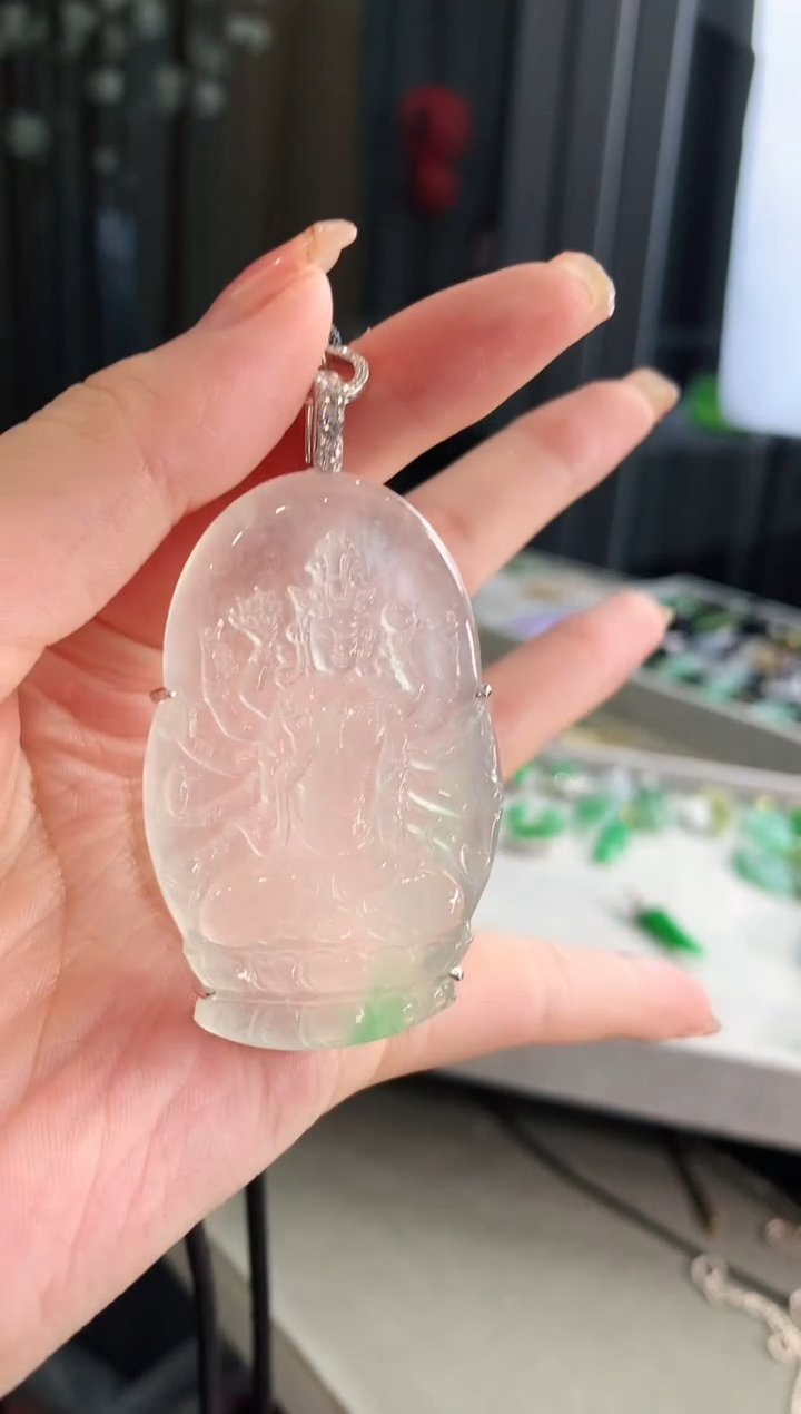 【闪购商品】翡翠吊坠(不含链)18K金镶嵌吊坠