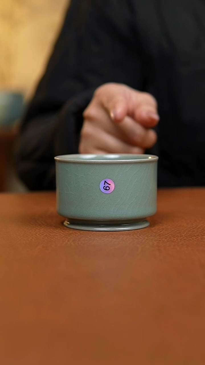 杯仿古翡翠绿釉容天杯瑕67