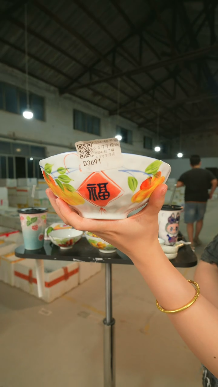 陶瓷景德镇高温釉下手绘陶瓷