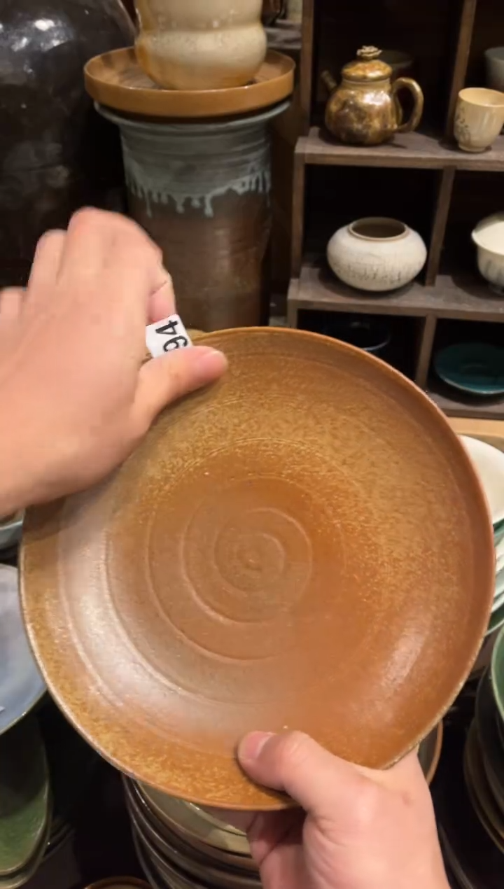 【闪购商品】瓷片994细陶麻点菜盘1只