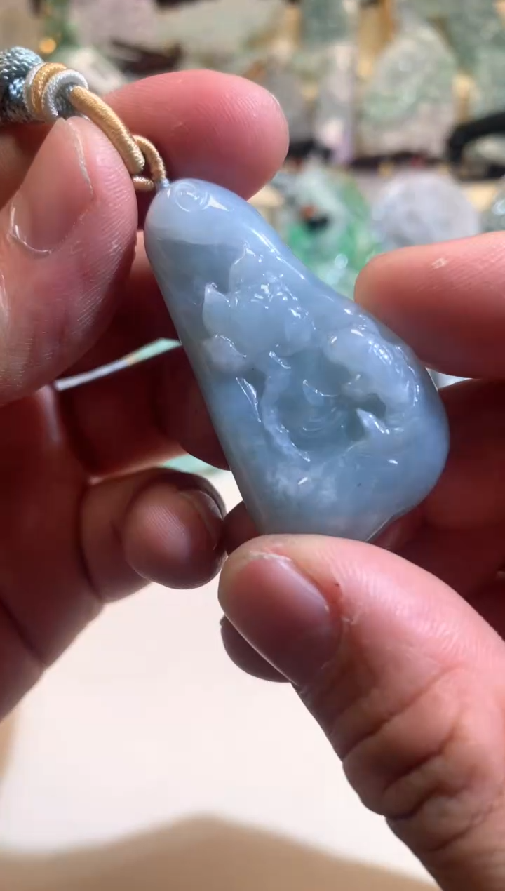 【闪购商品】翡翠颈饰未镶嵌01/24/303