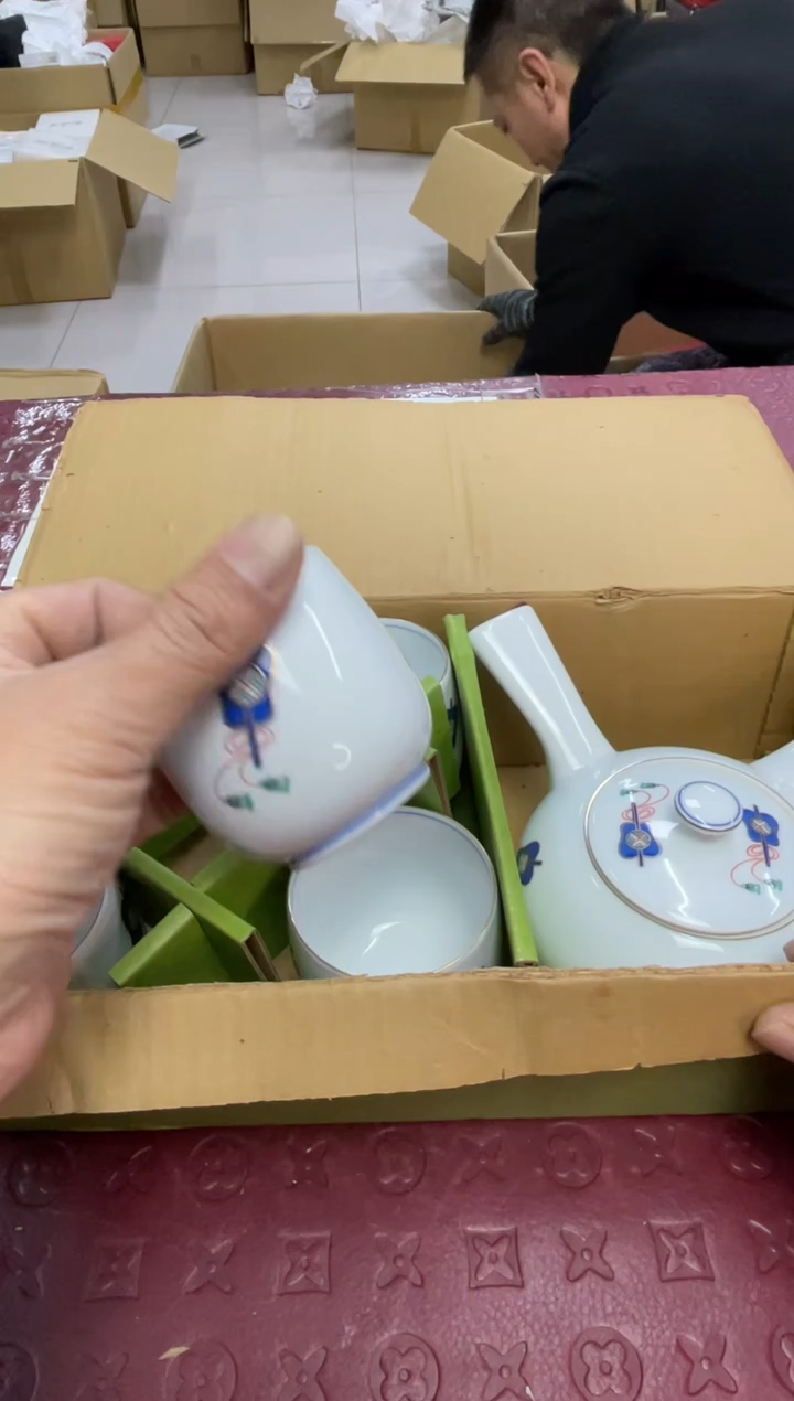 默认微瑕，no退no换，介意勿拍