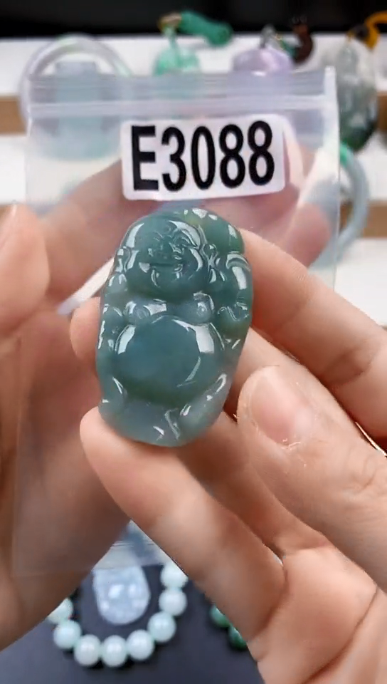 颈饰未镶嵌翡翠天然翡翠吊坠挂件
