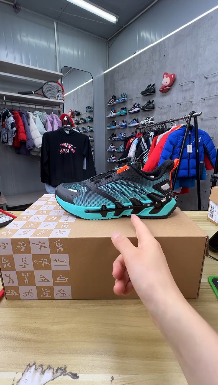 【闪购商品】EVA安踏儿童鞋子尺码；40