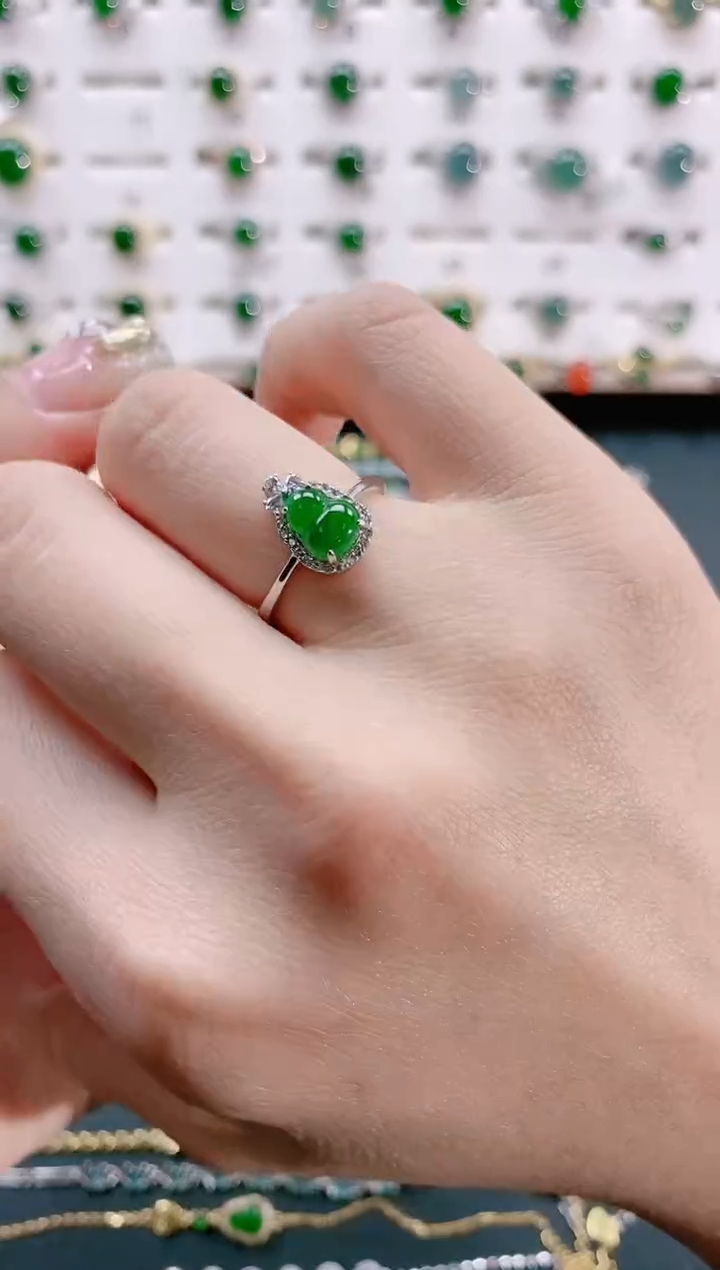 【闪购商品】翡翠戒指银S925镶嵌天然翡翠